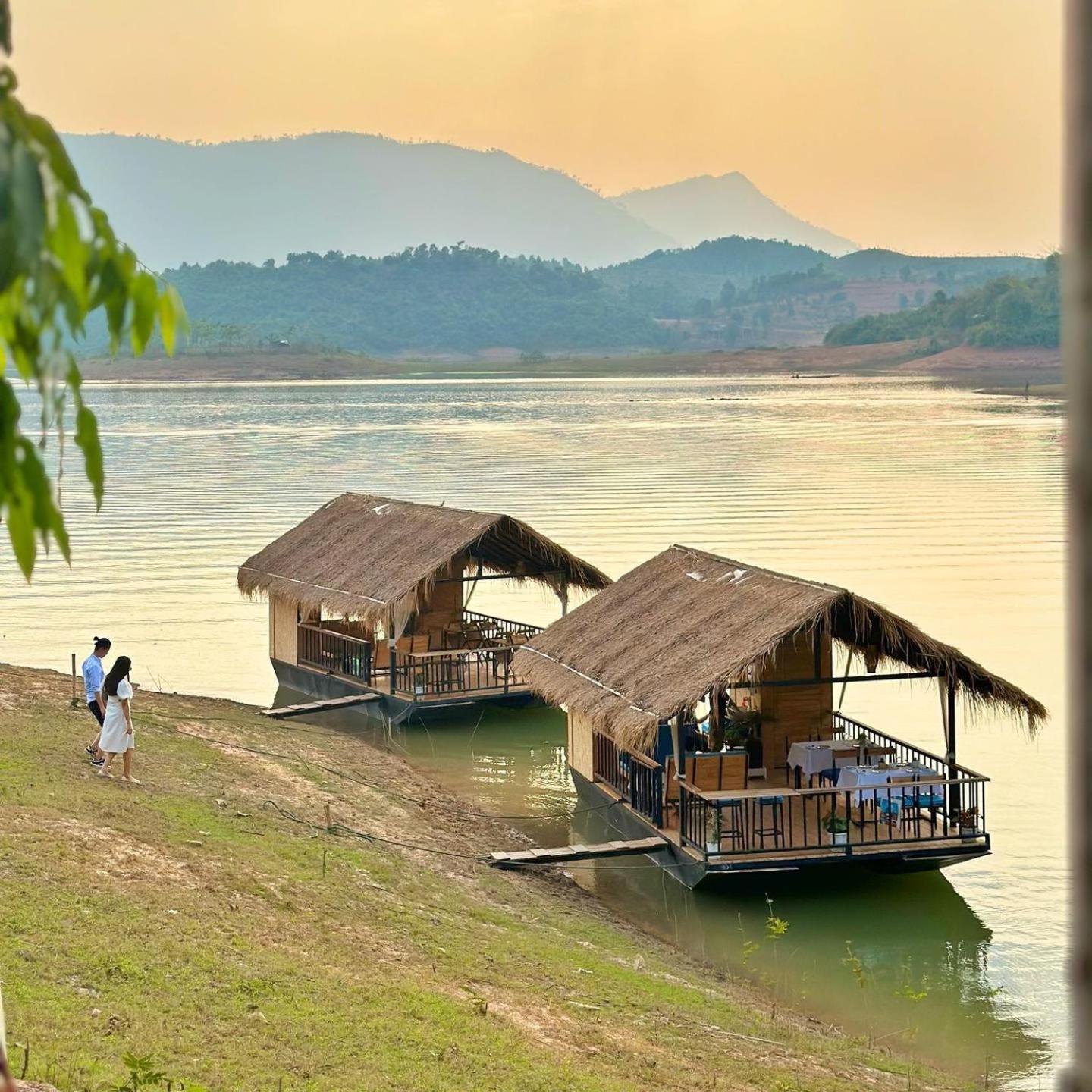 The Sanctuary Nam Ngum Beach Resort Vang Vieng Eksteriør bilde